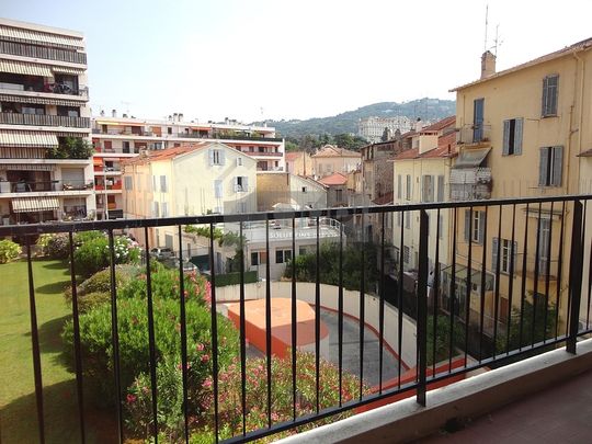 Cannes T1 25m² terrasse et cave - Photo 1