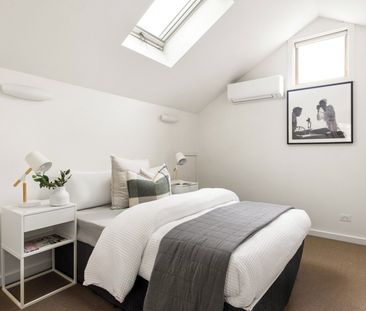 18 Cambridge Street, Port Melbourne VIC 3207 - Townhouse For Rent |... - Photo 5