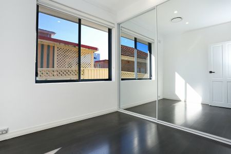 31 Noble Avenue, Punchbowl NSW - Photo 5