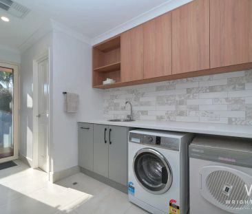 “*FIRST VIEWING* Sunday 12th October 3:30pm - 4:00pm. Please SMS Ma... - Photo 4