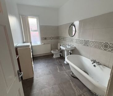 Room in a Shared House, Murdock Road, B21 - Photo 1