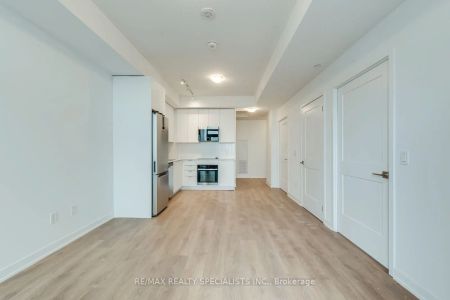 10 Abeja Street #921 - Photo 4