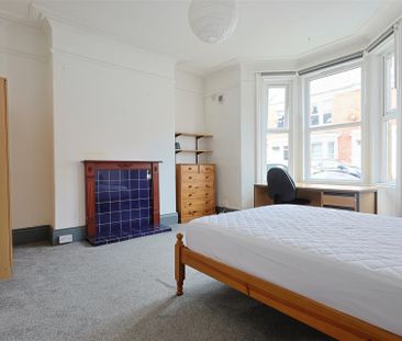 2 bedroom Student Flat to rent in Tavistock Road, Jesmond, Newcastl... - Photo 5