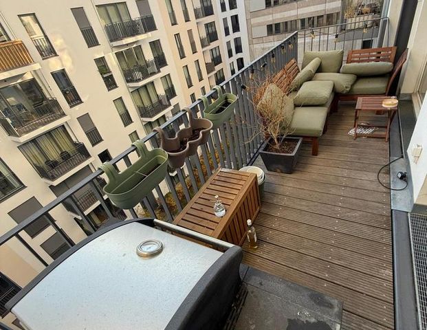 Helle 2-Zimmer-Wohnung mit Balkon nahe Märkisches Museum (68 qm) - Photo 1