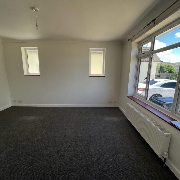 3 bedroom detached bungalow to rent - Photo 1