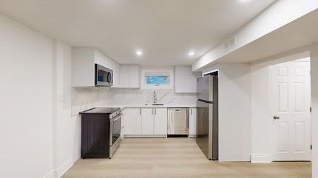 For Lease - 19 Hawthorne Road Unit# Lower, Toronto, Ontario - Photo 3