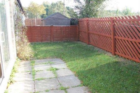 Aldermead, Stacey Bushes, Milton Keynes, MK12 - Photo 5