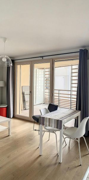 Lyon 3 : Charmant studio meublé avec balcon et garage - Photo 1