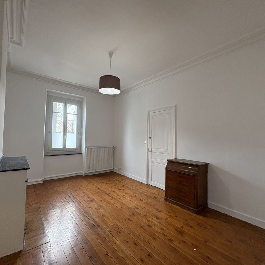 Location Appartement 3 pièces 78m² CASTELNAUDARY 11400 - Photo 1