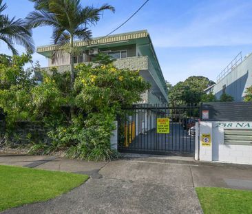 UNFURNISHED 1 BEDROOM UNIT IN CAIRNS NORTH (6 MTH LEASE) - Photo 5