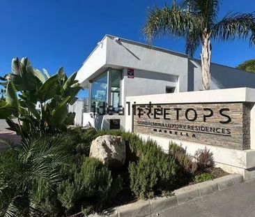 Alquiler de casa o chalet independiente en Arrabal Urpsp5, 3 s - Photo 1