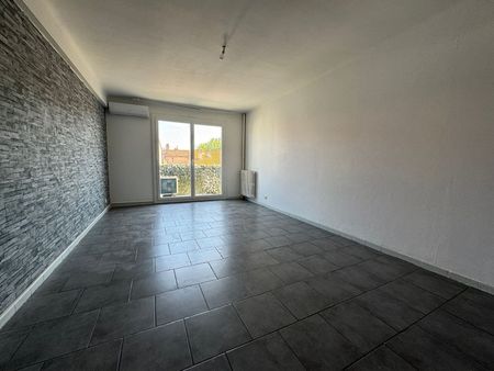 LOCATION T3 QUARTIER GARE PERPIGNAN - Photo 2