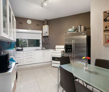 Beach Side Location! - Photo 6