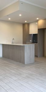 Modern two bedroom unit on 9th floor - Photo 4