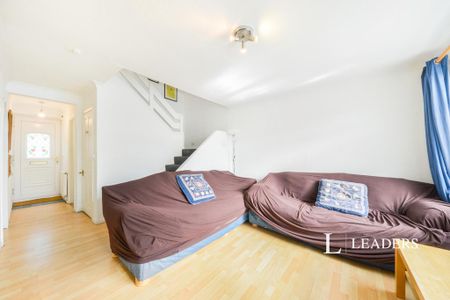 4 bedroom house to rent - Photo 3