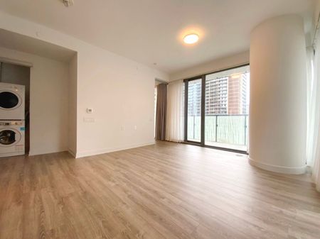 For Lease - 50 Charles Street Unit# 905, Toronto, Ontario - Photo 3