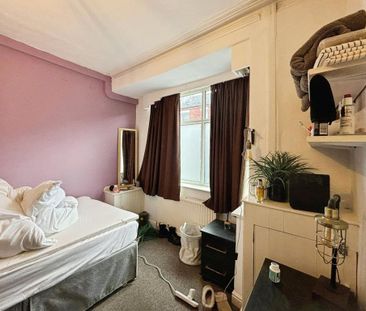 5 bedroom terraced house to rent - Photo 6