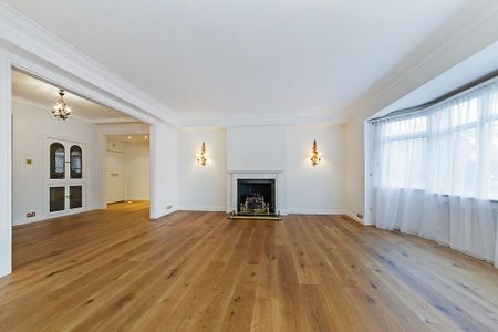 4 bedroom flat to rent - Photo 4
