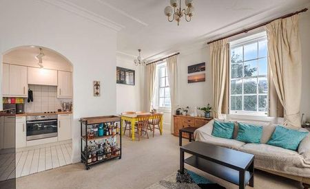 Claverton Street, London, SW1V - Photo 3