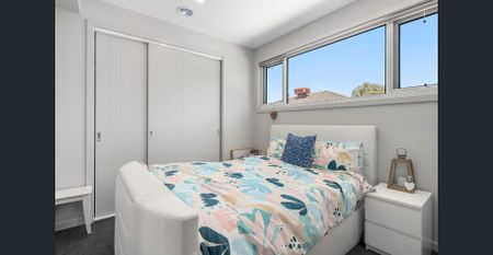 COASTAL LUXE + CONTEMPORARY DESIGN - Photo 3