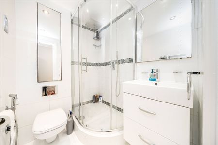 Belgrave Gardens, St Johns Wood, NW8, London - Photo 5