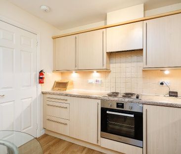 2 bedroom flat to rent - Photo 6