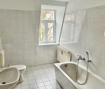 Raffiniert wohnen unterm Dach! - Photo 3