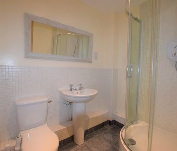 Studio to rent - Photo 6