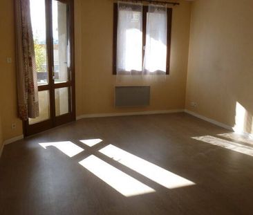 Location appartement t1 bis 2 pièces 35 m² à Rodez (12000) - Photo 2