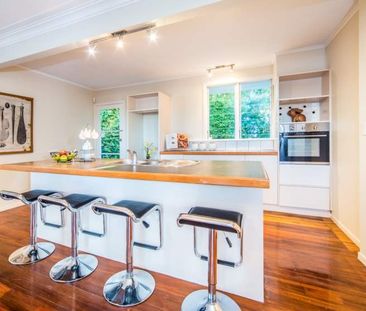 Property Management229 Wairau Road, Totara Vale - House for Rent - Photo 6