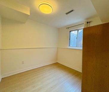 For Lease - 4145 Quaker Hill Drive Unit# 2, Mississauga, Ontario - Photo 3