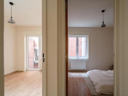 Lichtrijk appartement in het hart van Gent - Photo 3