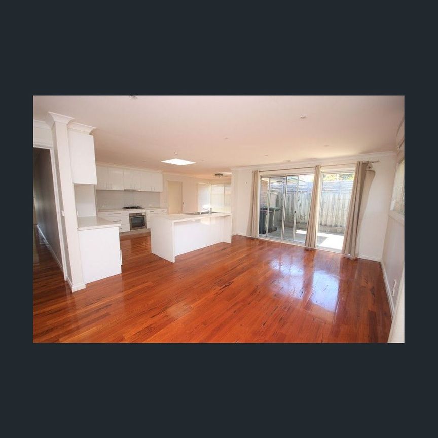 75 Kinlock Street, Bell Post Hill, Vic 3215 - Photo 1