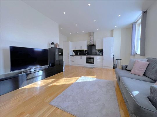 2 bedroom apartment to rent - Photo 1