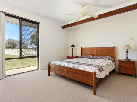 Spacious 3 Bedroom Home in Rockingham - Photo 5