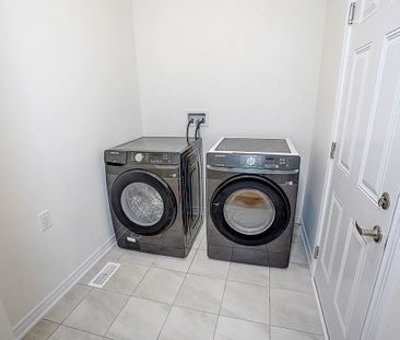 For Lease - 2865 Albatross Way, Pickering, Ontario - Photo 2