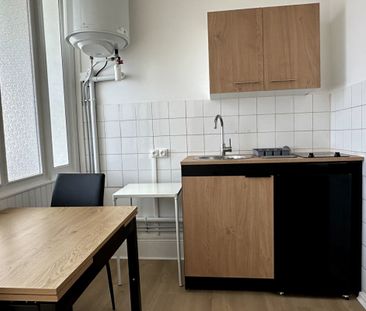Appartement Romans Sur Isère 2 pièces - Photo 2