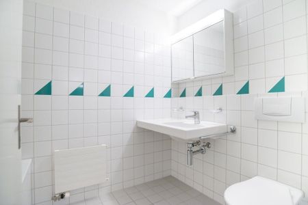 Living in the center - Photo 2