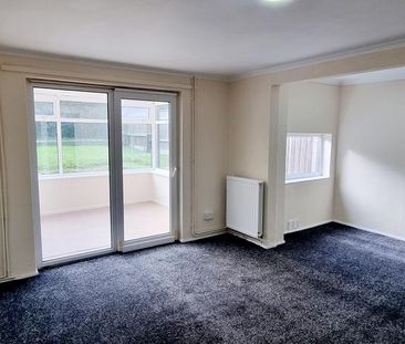 2 bedroom semi-detached house to rent - Photo 3