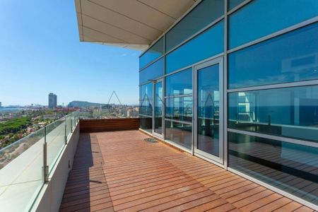 2 room luxury penthouse for rent in Barcelona, Spain - Photo 5