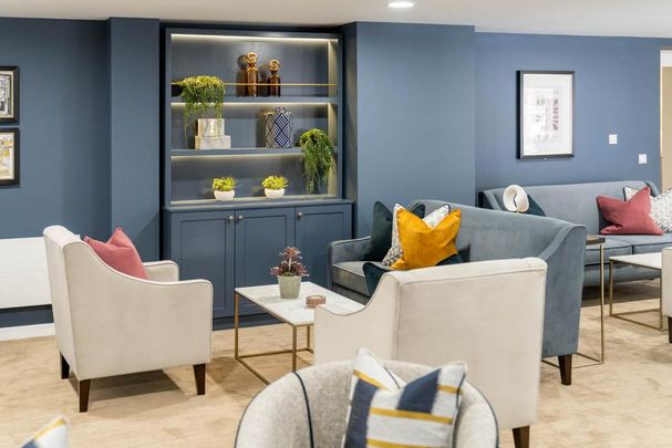 1 bedroom retirement property to rent - Photo 1