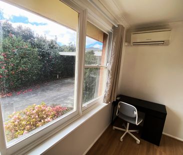 Mount Waverley - Photo 4
