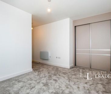 4 bedroom detached house to rent - Photo 4