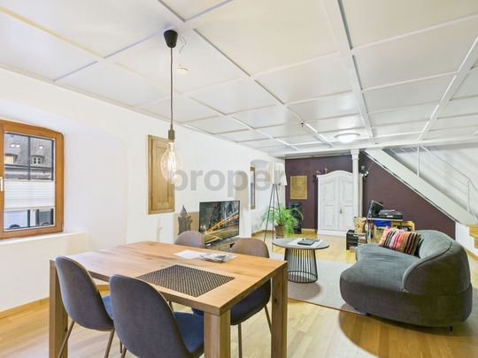 Charming 4.5-room duplex apartment in the historic Zehntenhaus where history meets modern living comfort - Photo 1