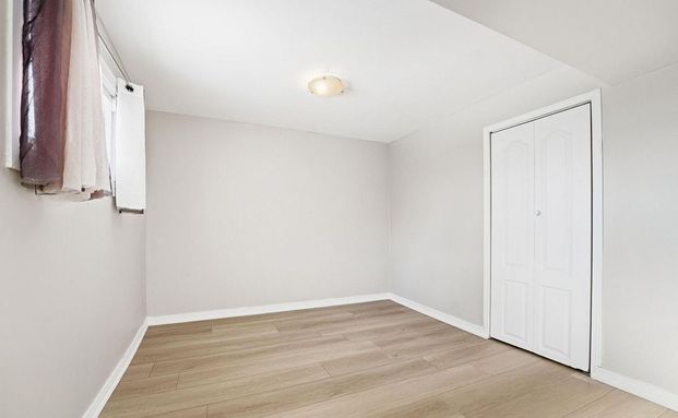 For Lease - 868 Grandview Drive Unit# Bsmt, Oshawa, Ontario - Photo 1