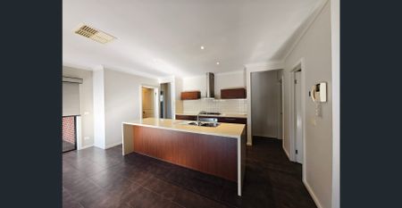 28 Wurundjeri Boulevard, Berwick, VIC 3806 - Photo 4