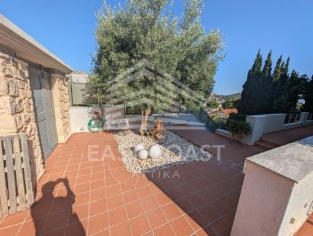 Μονοκατοικία για ενοικίαση Αγία Μαρίνα (Κορωπί) - Photo 2