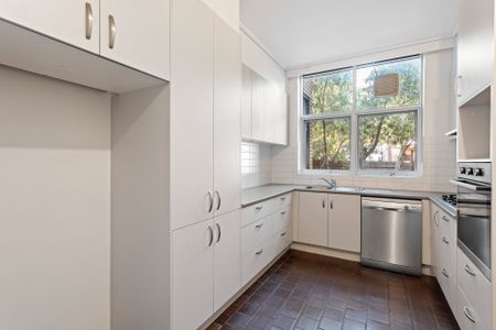 Two Bedroom Apartment with a Huge Outdoor Areas in a Quiet Street - Photo 3