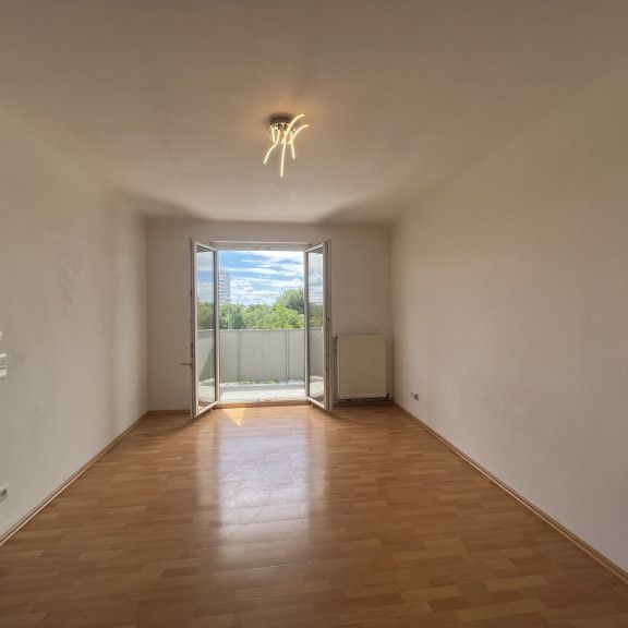 Brauhausstraße - 2 Zimmer Wohnung mit Balkon zu vermieten - Photo 1