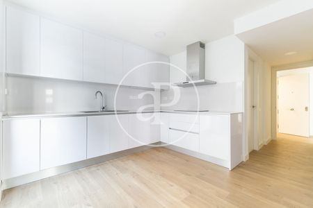 Newly built apartment for rent in front of the Sagrada Família - Photo 2